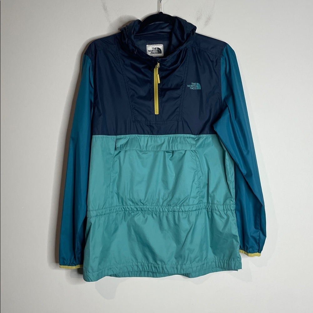 The North Face | Women’s Fanorak Jacket Folds into Fanny Pack Size Medium